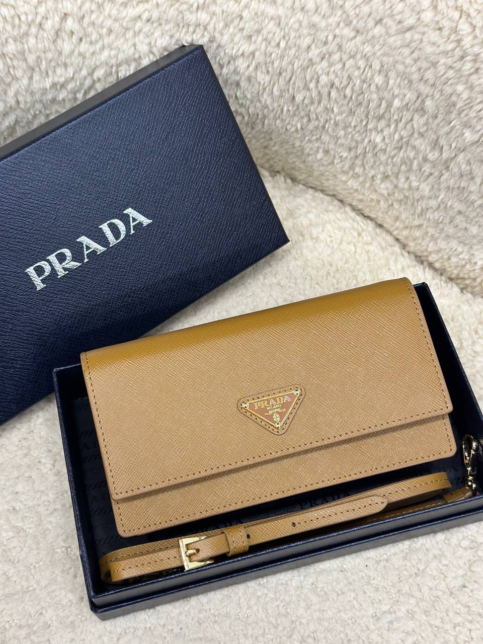 BrandsbyMaya