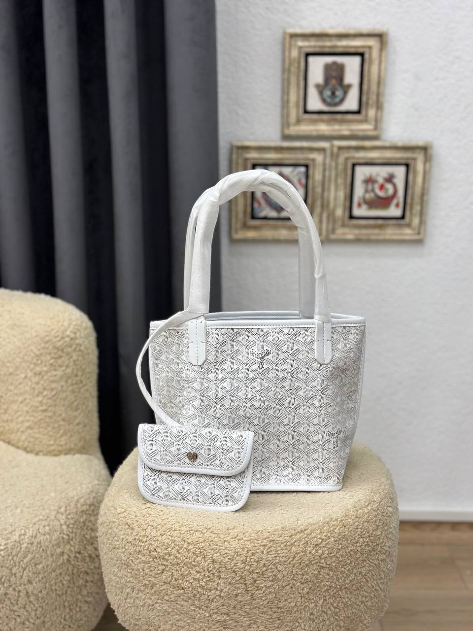 BrandsbyMaya