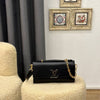 Louis Vuitton
Wallet On Chain Capucines 
23 x 12 x 4 cm