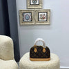 LOUIS VUITTON
Keepall Bandoulière 25
25 x 15 x 11 cm