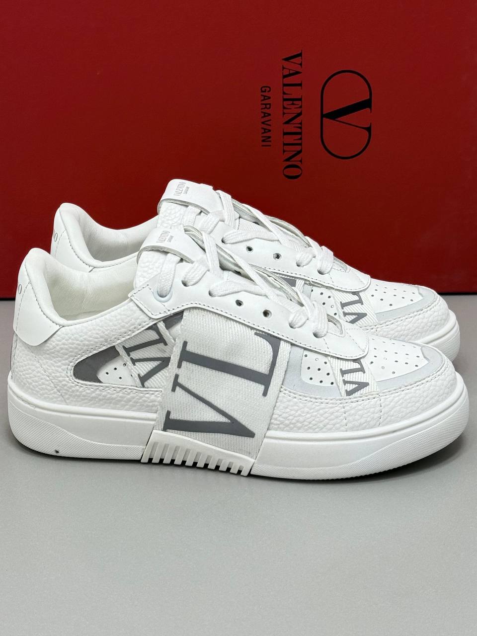 BrandsbyMaya