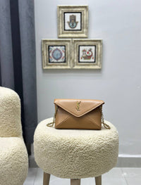 BrandsbyMaya
