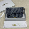 DIOR SADDLE POUCH 
21 x 14 x 4 cm