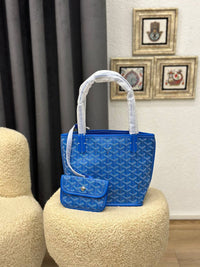 BrandsbyMaya
