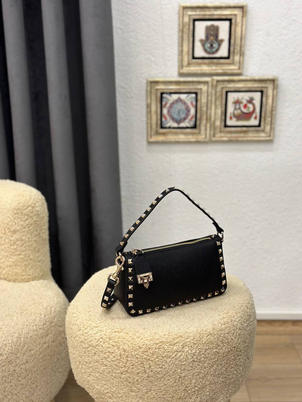 BrandsbyMaya