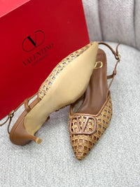 BrandsbyMaya
