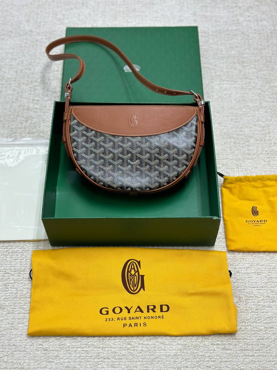 BrandsbyMaya
