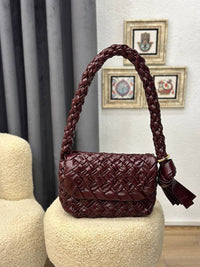 BrandsbyMaya