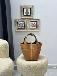 BrandsbyMaya