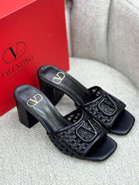 BrandsbyMaya