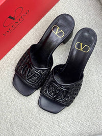 BrandsbyMaya
