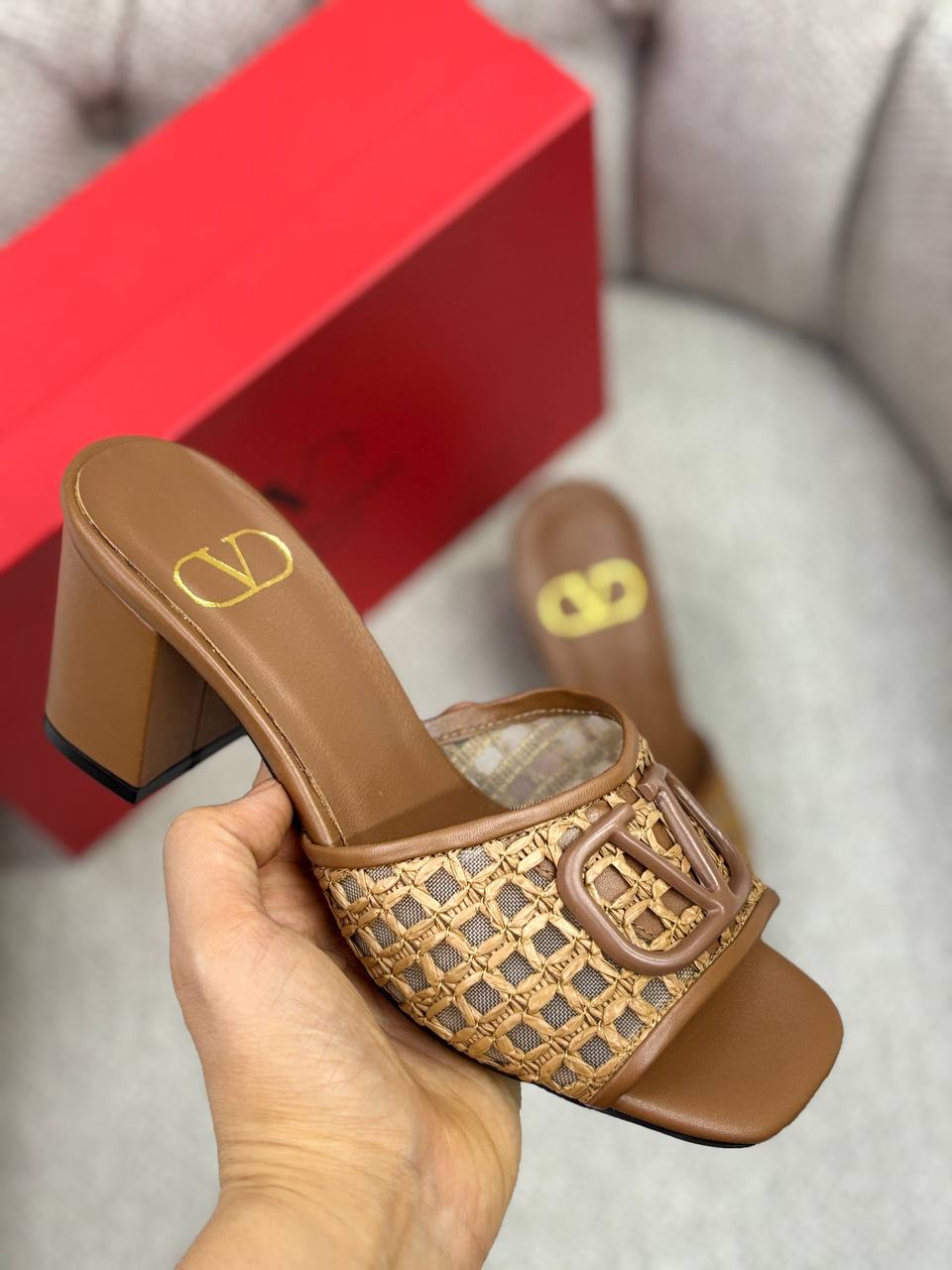 BrandsbyMaya