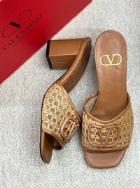 BrandsbyMaya