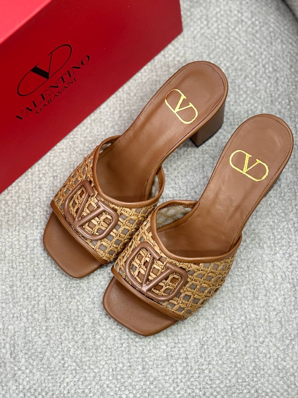 BrandsbyMaya