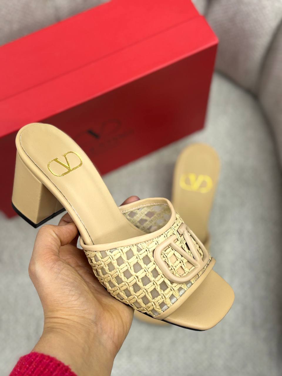 BrandsbyMaya
