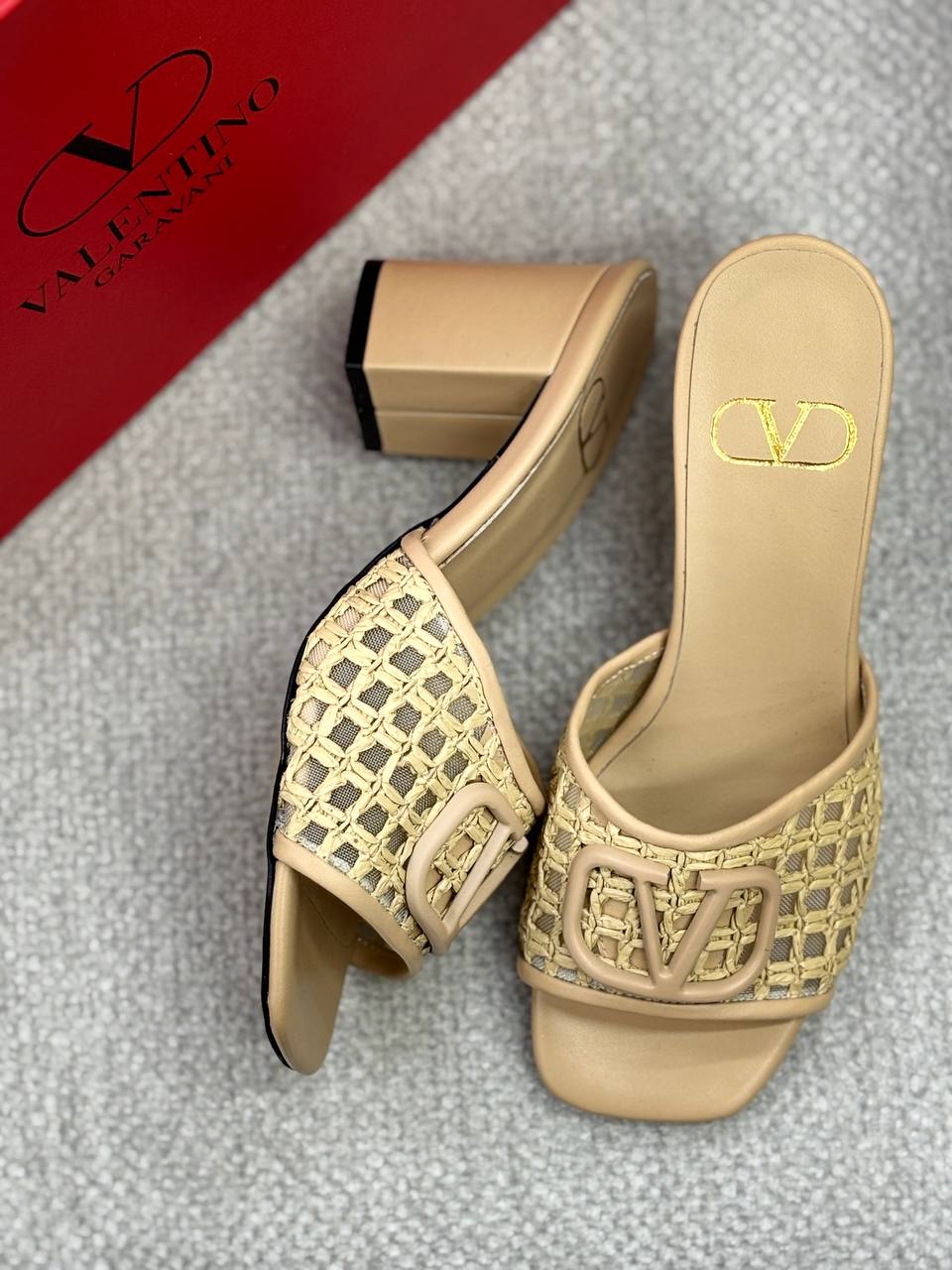 BrandsbyMaya