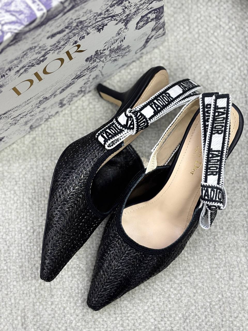 BrandsbyMaya