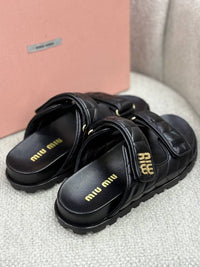 BrandsbyMaya