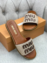 BrandsbyMaya