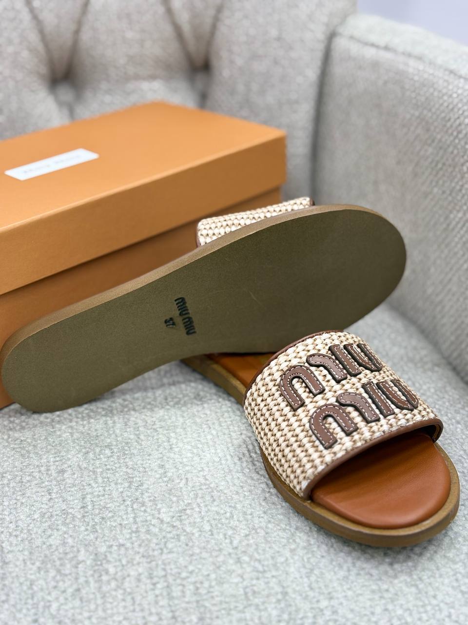 BrandsbyMaya