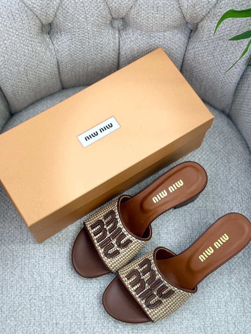 BrandsbyMaya