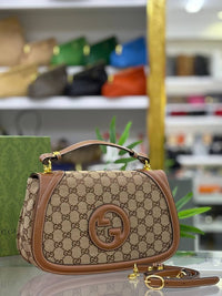 BrandsbyMaya