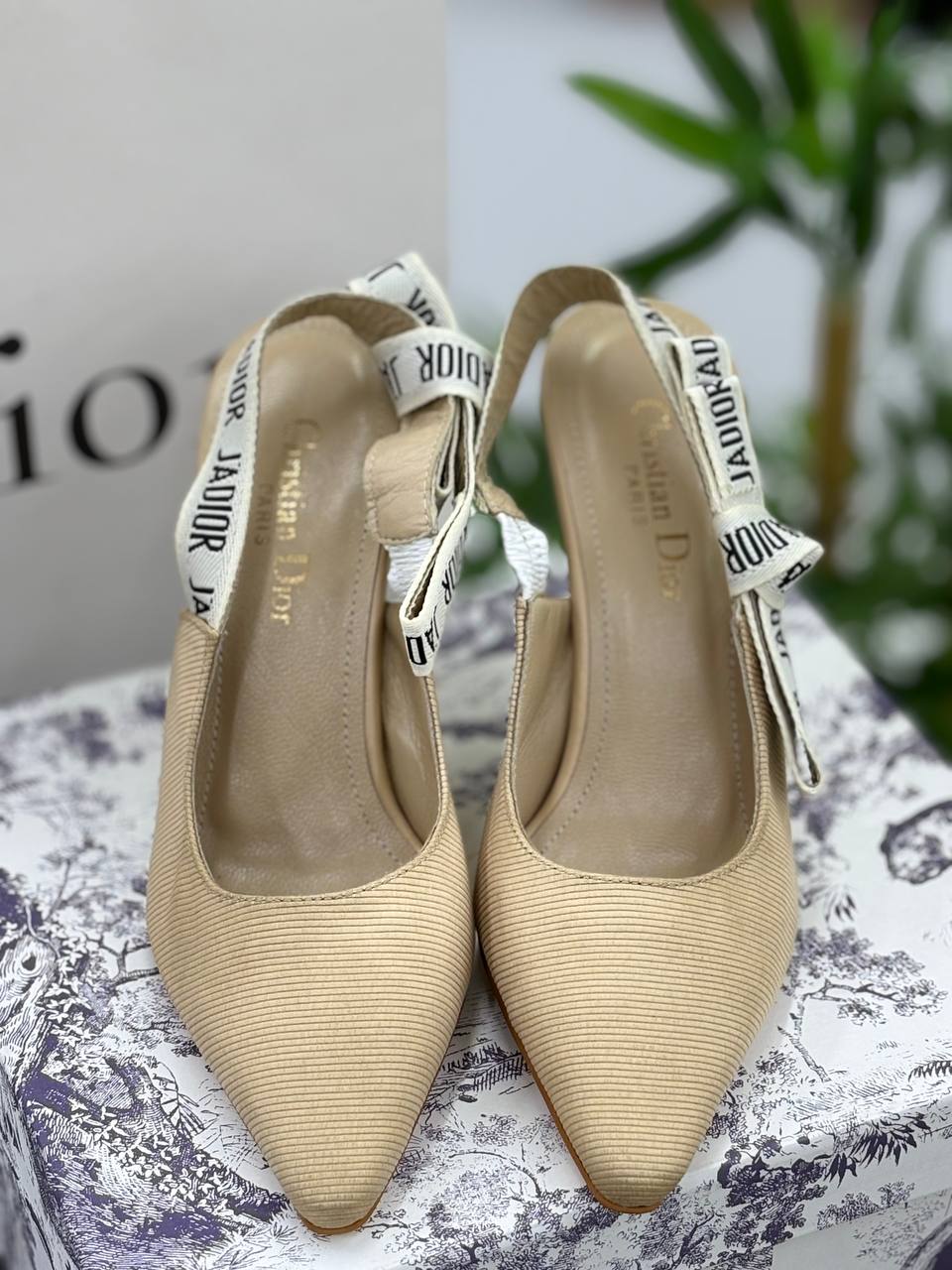 BrandsbyMaya