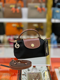 BrandsbyMaya