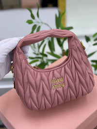 BrandsbyMaya