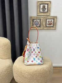 BrandsbyMaya