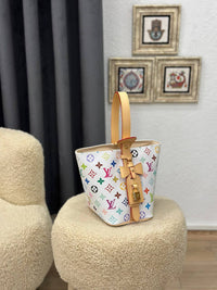BrandsbyMaya