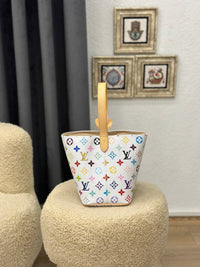 BrandsbyMaya