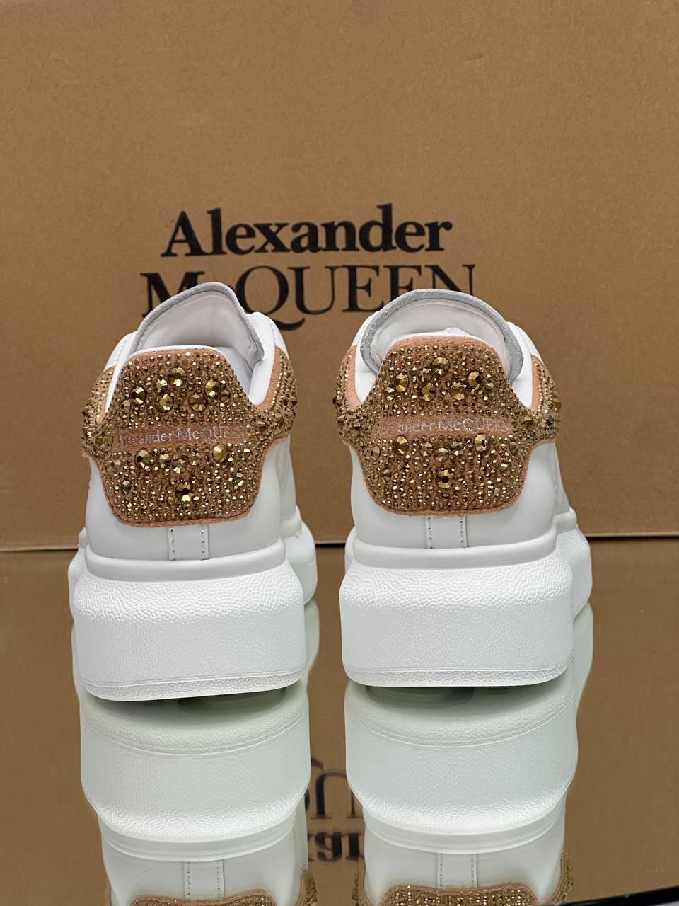 BrandsbyMaya