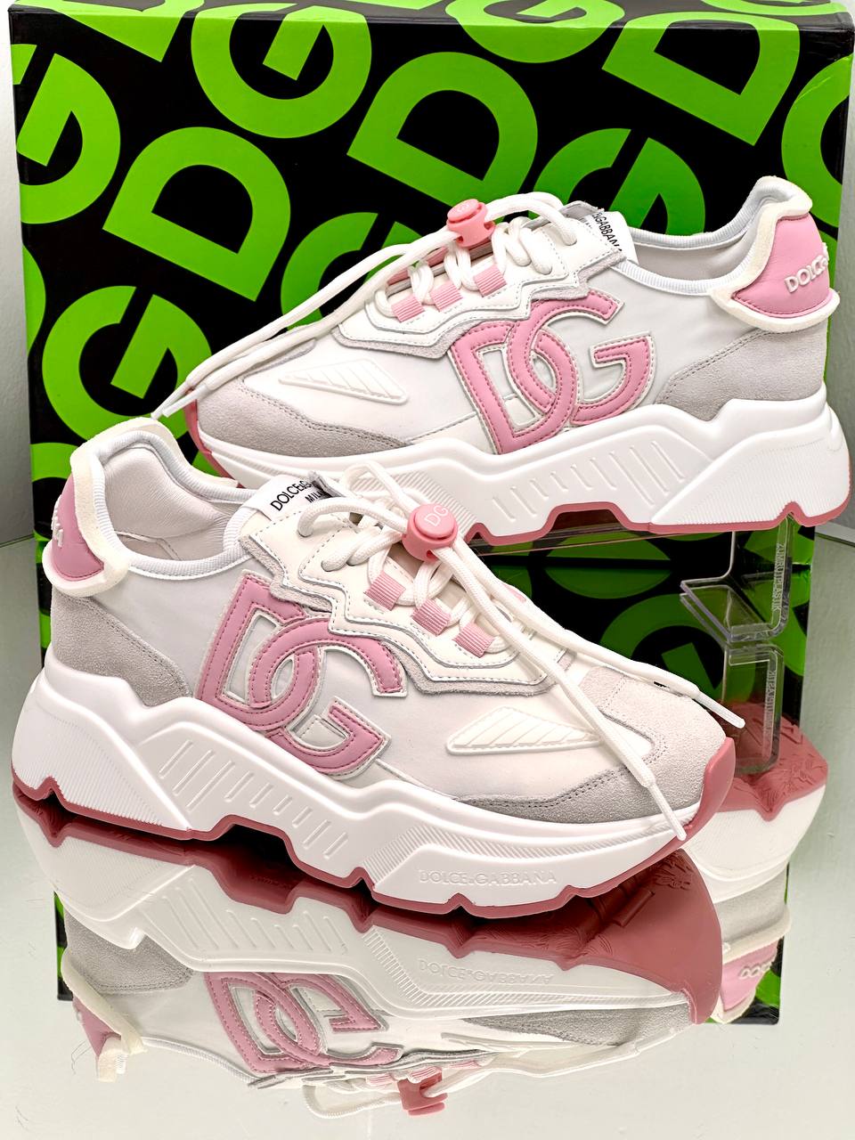 BrandsbyMaya