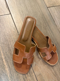 BrandsbyMaya