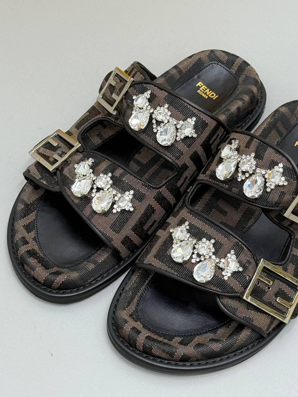 BrandsbyMaya